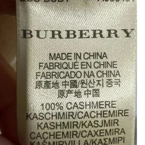 Burberry 100% cashmere Cream V-Neck Sweater - Picture 3 of 3